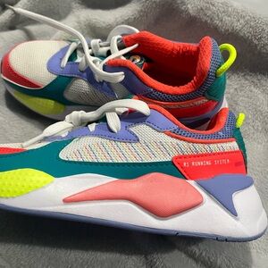 NWT. Vibrant Multi-Color Kids Sneakers